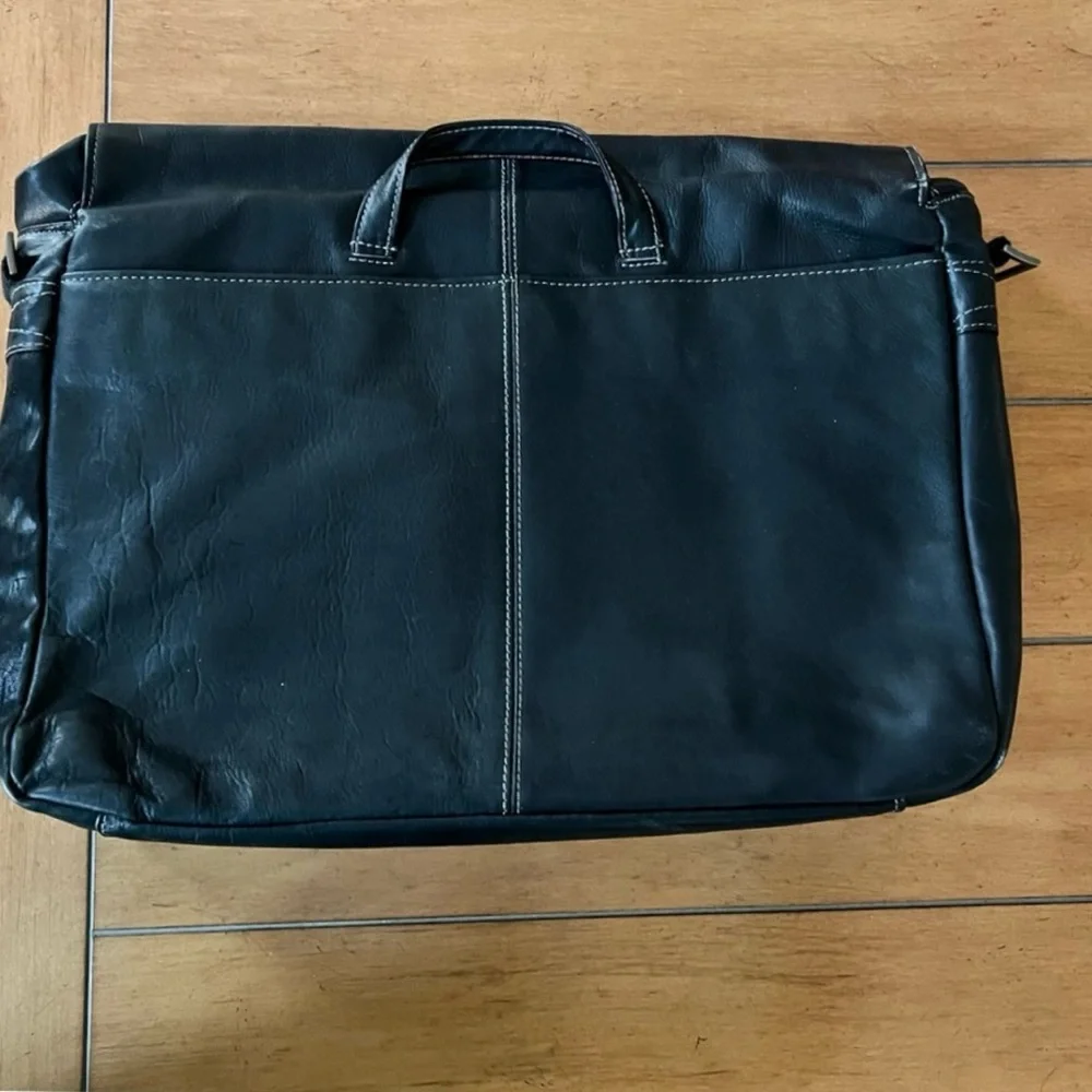 Classic Black Leather Messenger Bag
